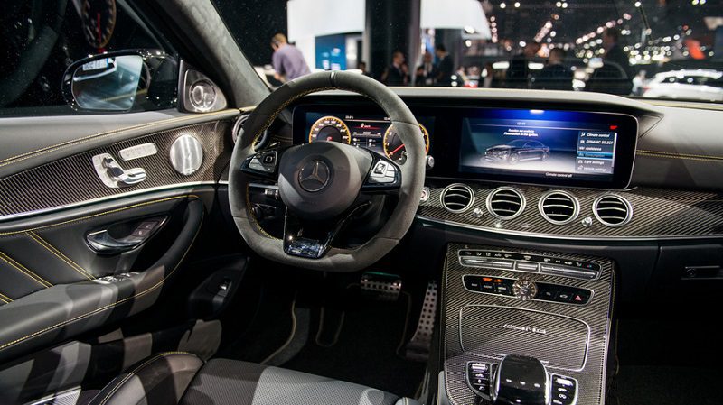 تست درگ بی‌ام‌و M5 با مرسدس AMG E63 S (ویدئوی اختصاصی)