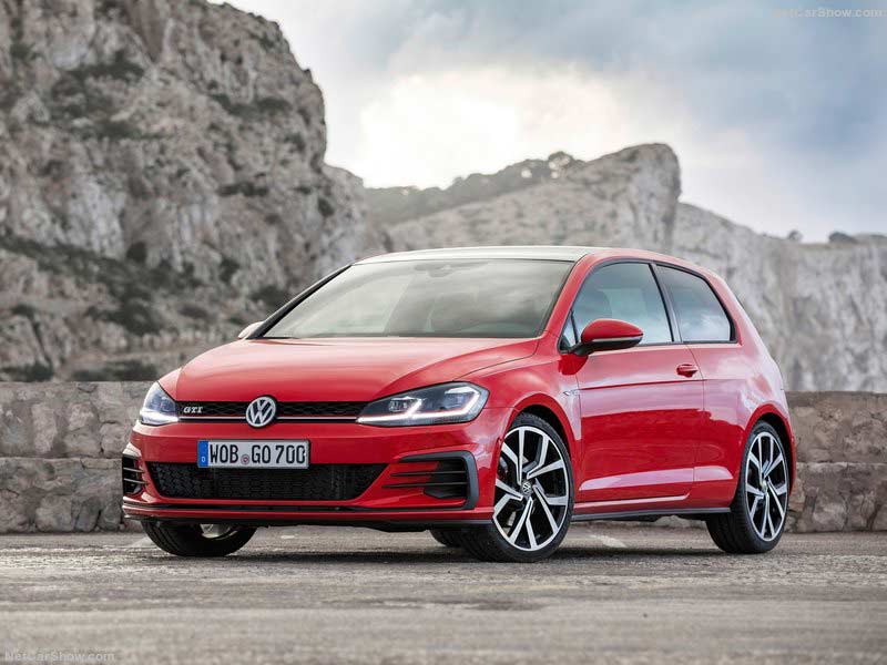 بررسی فولکس گلف GTI: یک هاچبک همیشه محبوب! بررسی فولکس گلف GTI: یک هاچبک همیشه محبوب!