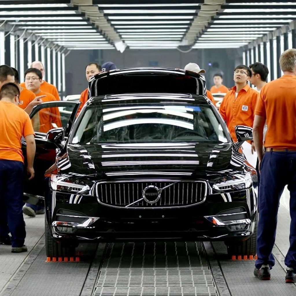 قرار دادن تعرفه‌های جدید برای خودروهای آمریکایی توسط دولت چین!