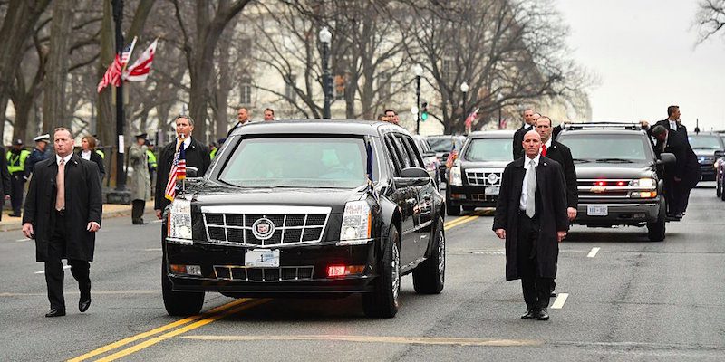 دریافت لیموزین‌ جدید ترامپ توسط سرویس مخفی ایالات متحده آمریکا