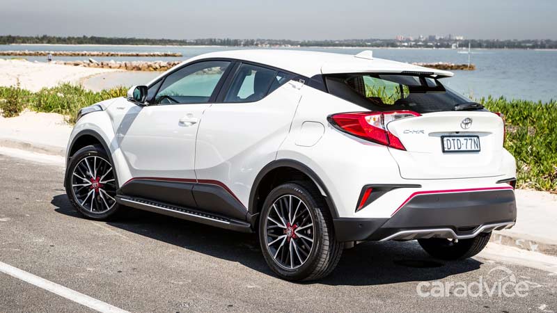 تجربه سواری با تویوتا C-HR مدل ۲۰۱۸