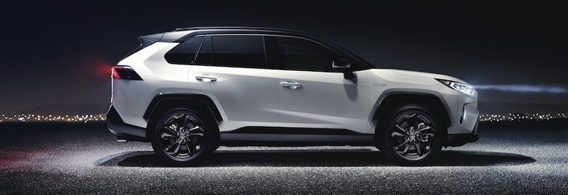 بررسی شاسی‌بلند تویوتا RAV4 مدل ۲۰۱۹ (ویدئوی اختصاصی)