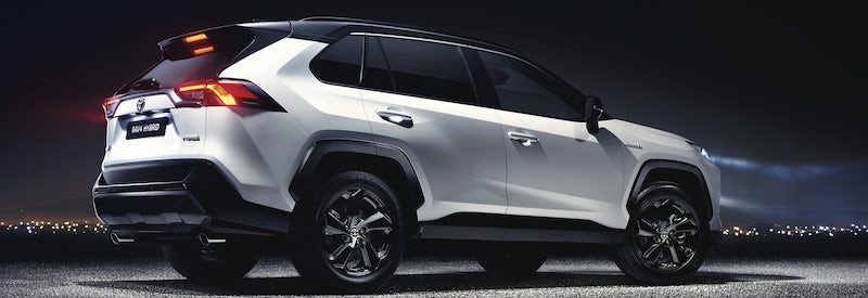 بررسی شاسی‌بلند تویوتا RAV4 مدل ۲۰۱۹ (ویدئوی اختصاصی)