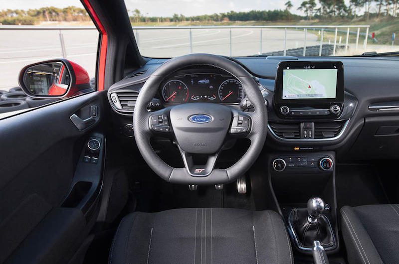 بررسی فورد فیستا ST مدل ۲۰۱۸ (ویدئوی اختصاصی)