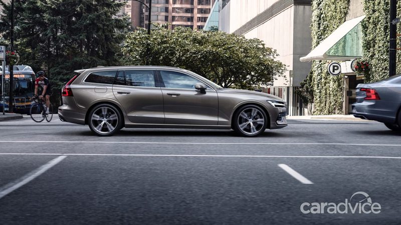 ولوو V60، یک استیشن لوکس ولوو V60، یک استیشن لوکس