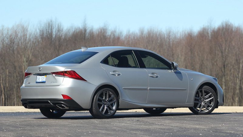 تجهیز لکسوس IS مدل ۲۰۲۰ به پیشرانه ۴۰۰ اسب بخاری!