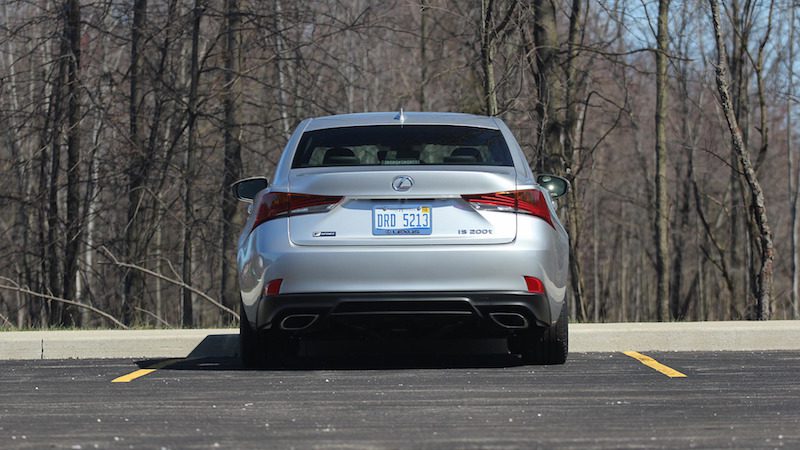 تجهیز لکسوس IS مدل ۲۰۲۰ به پیشرانه ۴۰۰ اسب بخاری!
