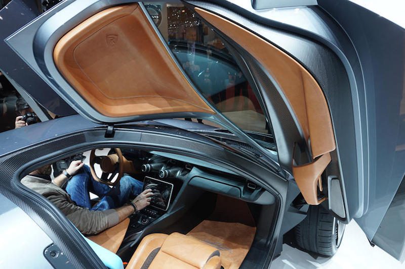 بهترین طراحی‌های داخلی خودروهای بالای 1 میلیون دلار در 2018