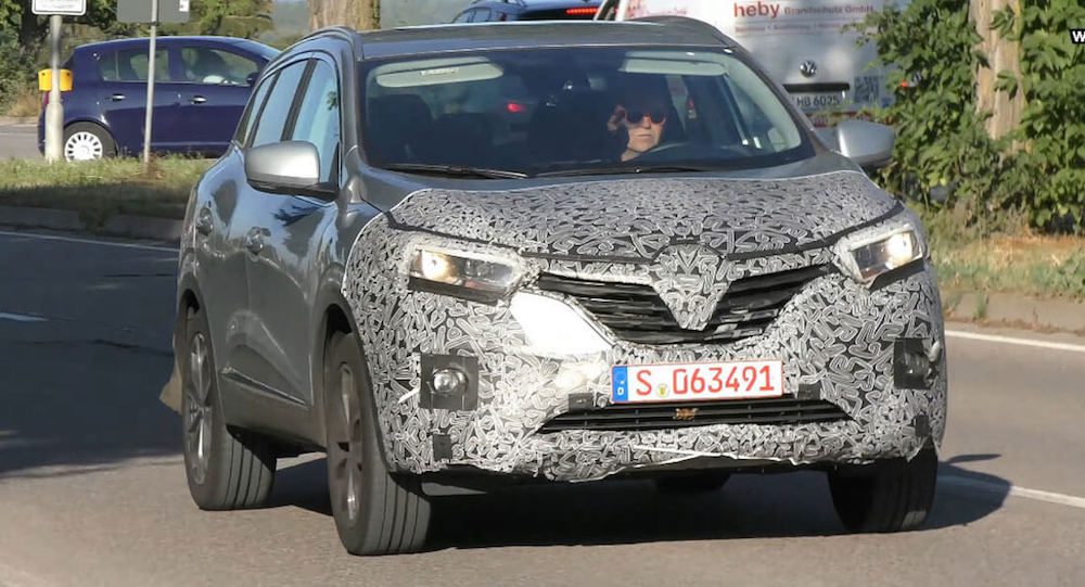 انتشار تصاویر جدید جاسوسی از رنو قاجار ۲۰۱۹