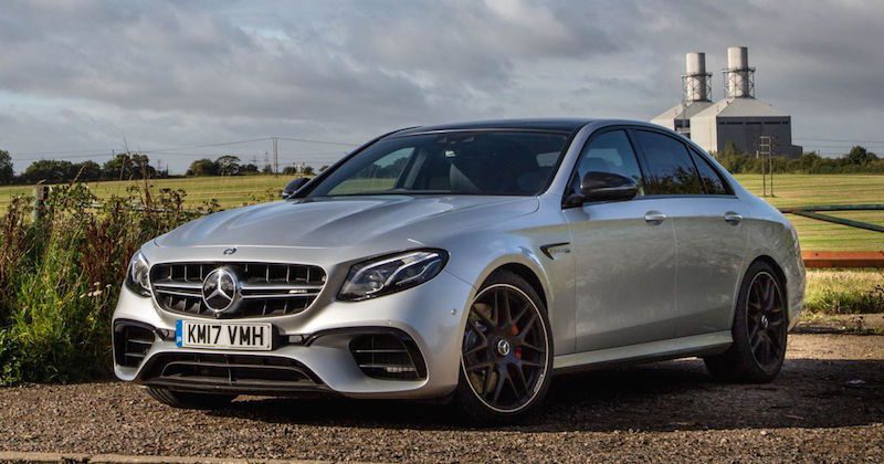 جزئیات مسابقه درگ بین برندهای مرسدس، مک‌لارن و استون مارتین (ویدئوی اختصاصی)