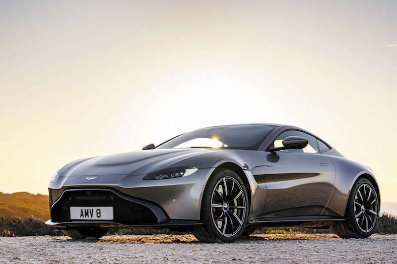 درگ ریس بین دو خودروی استون مارتین DB11 و ونتیج GT8 (ویدئوی اختصاصی)