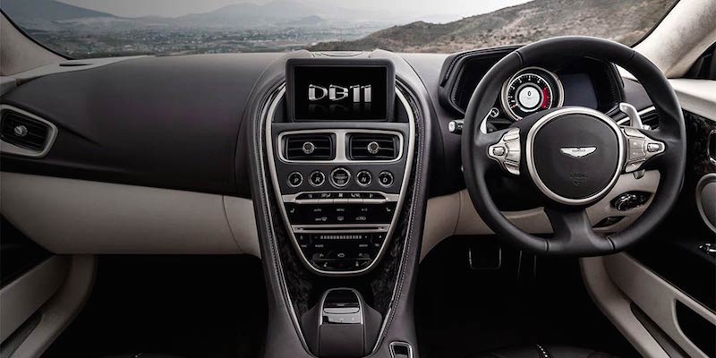 درگ ریس بین دو خودروی استون مارتین DB11 و ونتیج GT8 (ویدئوی اختصاصی)