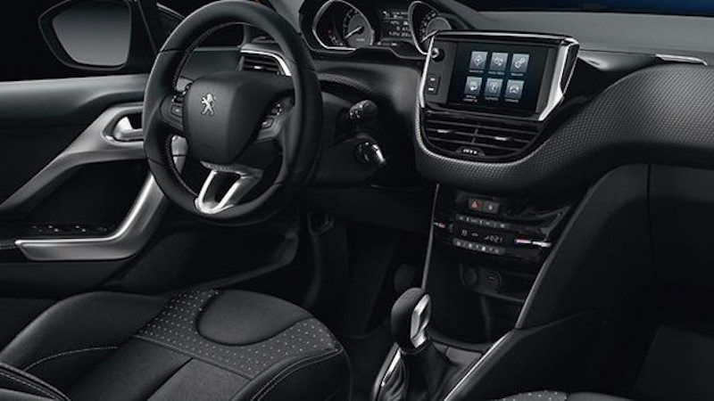 نسخه برقی پژو 208 ساخته می‌شود