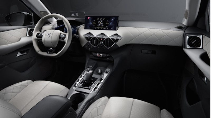 معرفی و بررسی کراس‌بک DS3 مدل 2019 (ویدئوی اختصاصی)