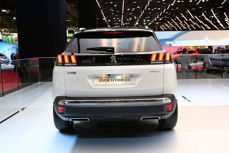پژو 3008 GT Hybrid4 هیبریدی در نمایشگاه خودرو پاریس معرفی شد