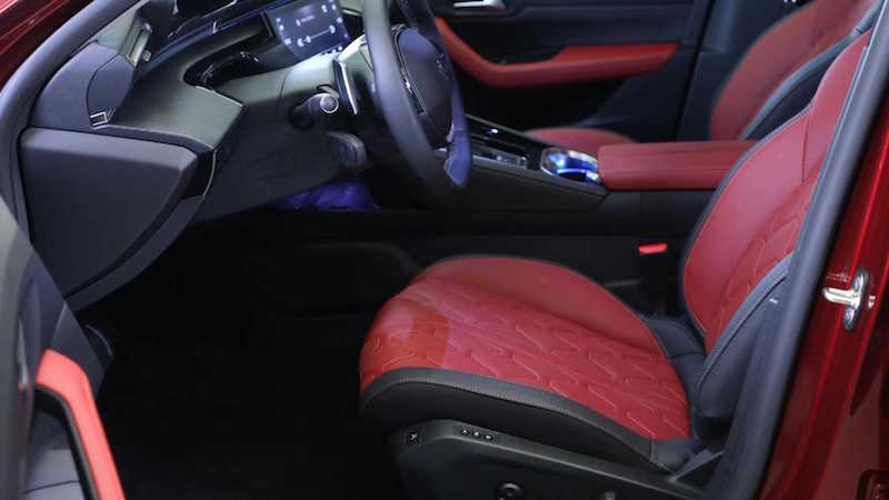 پژو 508L در نمایشگاه خودرو گوانجو رونمایی شد