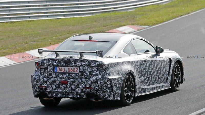 انتشار تصاویر جاسوسی لکسوس RC F GT در پیست نوربرگرینگ