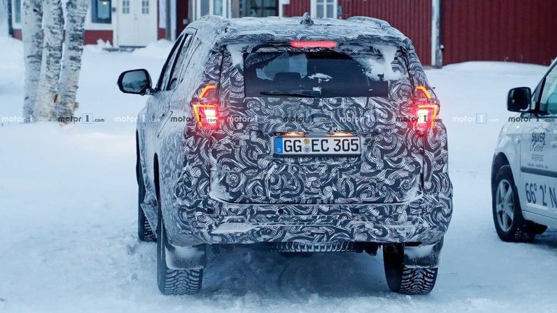 تصاویر جدید فیس‌لیفت میتسوبیشی پاجرو اسپرت برای اولین بار منتشر شد