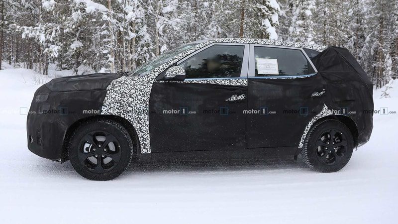 انتشار تصاویر جاسوسی کراس‌اوور کیا توسکر برای اولین بار