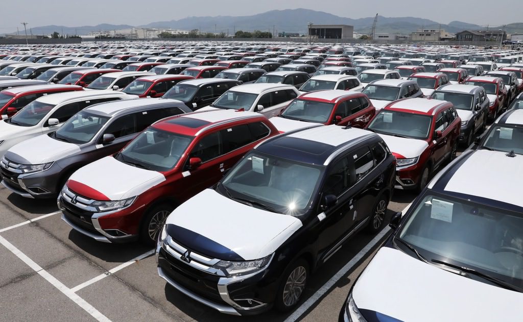 قصه ترخیص خودروهای خارجی تا دو ماه دیگر به اتمام میرسد؟ ترخیص-خودرو-در-گمرک-CARIMPORT