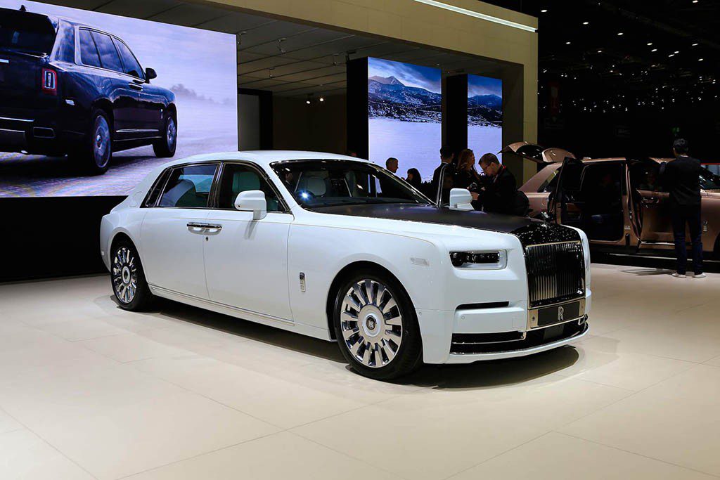 rolls-royce-phantom-tranquillity-at-2019-geneva-motor-show-رولزرویس فانتوم Tranquillity