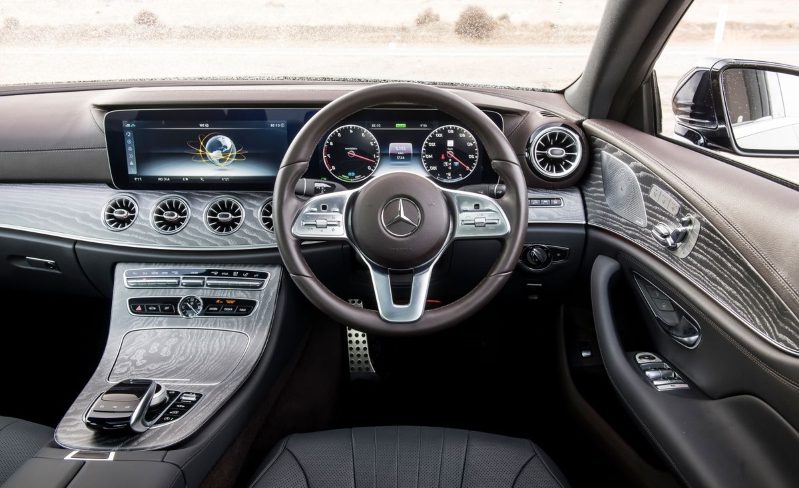تقابل نسل جدید مرسدس CLS و آئودی A7 در یک روز بارانی؛ دربی آلمانی! 2019-audi-a7-vs-mercedes-benz-cls450- تقابل مرسدس CLS و آئودی A7