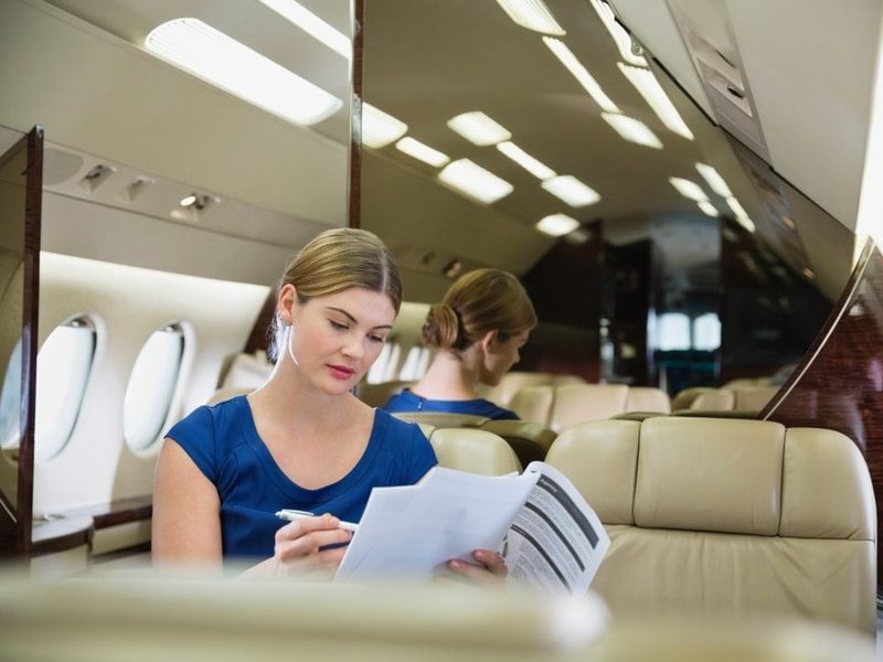 21 نکته که مهمانداران هواپیما خواستار توقف‌شان از سوی مسافران هستند