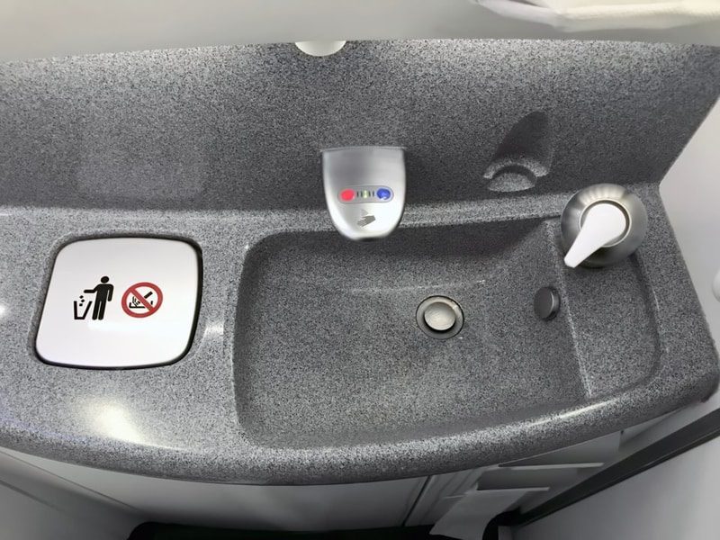 21 نکته که مهمانداران هواپیما خواستار توقف‌شان از سوی مسافران هستند