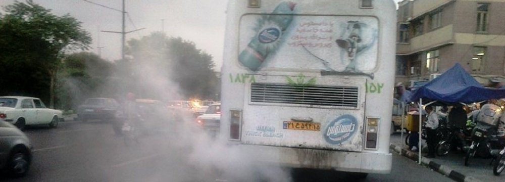 مینی بوس های جدید در راه ناوگان حمل و نقل عمومی تهران مینی بوس های جدید در راه ناوگان حمل و نقل عمومی تهران
