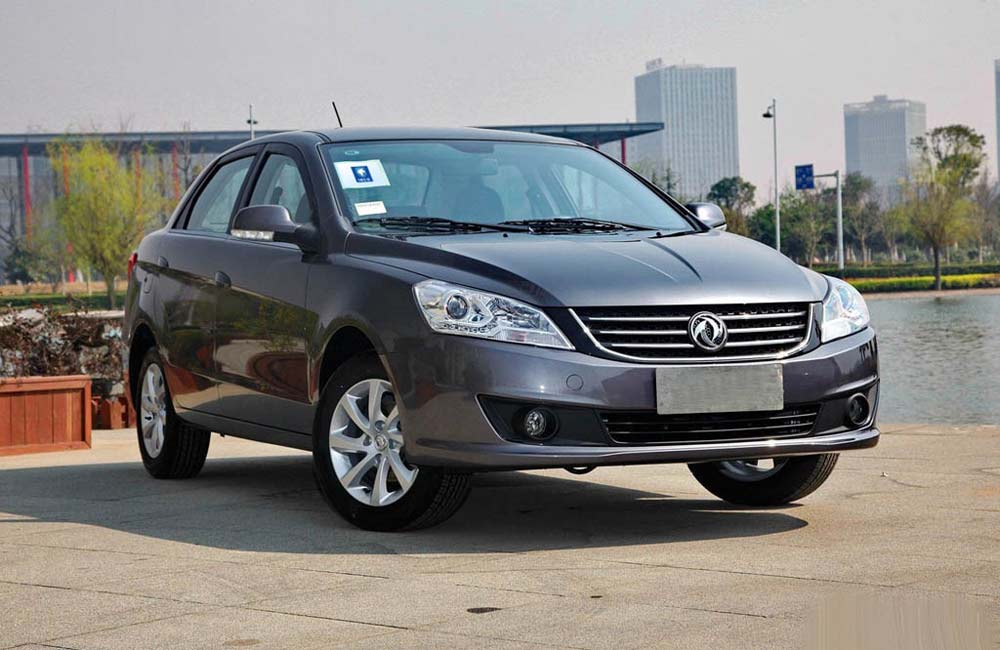 جک J4 بخریم یا دانگ فنگ S30؟