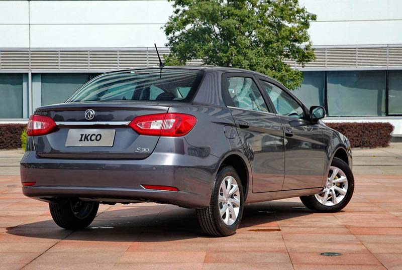 جک J4 بخریم یا دانگ فنگ S30؟