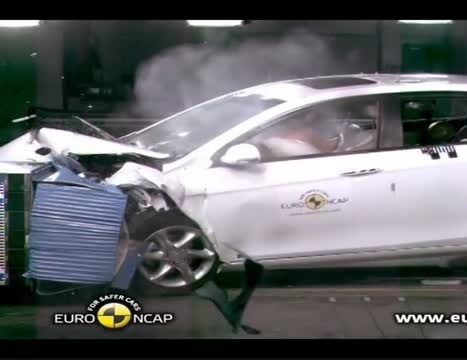 6 دلیل برای آنکه جیلی امگرند 7 را بخریم!