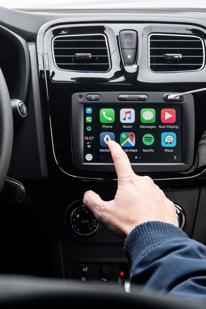 رنو ساندرو 2020 به صورت رسمی رونمایی شد.