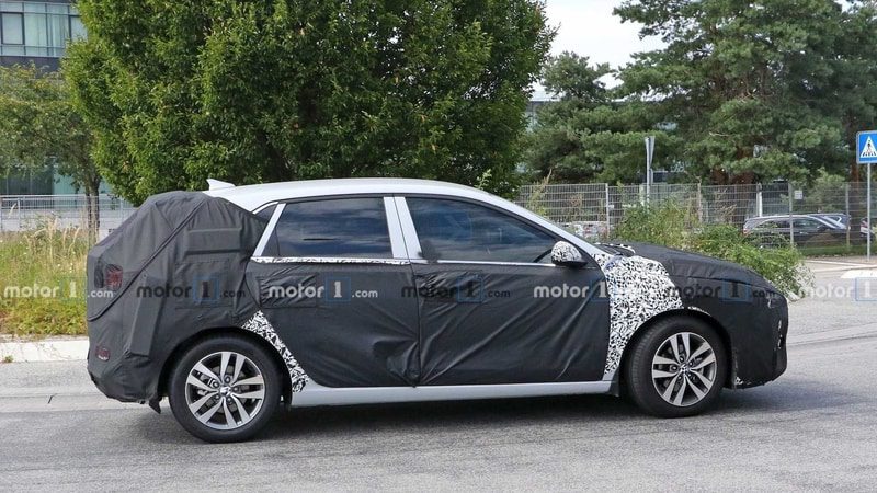 انتشار تصاویر جاسوسی فیس‌لیفت هیوندای النترا جی‌تی