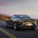نگاهی به لکسوس LC 500 2020 جذاب سبز رنگ نگاهی به لکسوس LC 500 2020 جذاب سبز رنگ