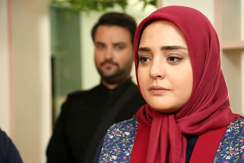 چرا نرگس محمدی در سریال ستایش ۳ پیر نشده است؟ چرا نرگس محمدی در سریال ستایش ۳ پیر نشده است؟