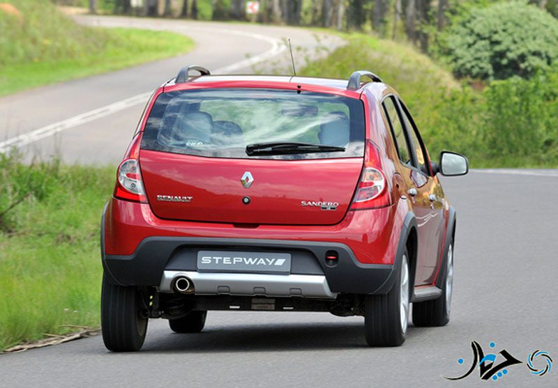 6 دلیل برای آنکه رنو ساندرو استپ‌ وی را نخریم !