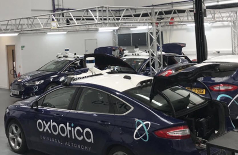 سرعت تشخیص چراغ های ترافیکی توسط نرم افزارهای خودروهای خودران چقدر است؟