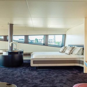 قایق تفریحی لوکس پورشه شبیه سفینه های فضایی طراحی شده است!