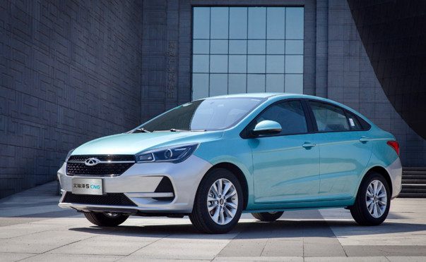 آغاز تحویل اولین سری چری آریزو5 گازسوز در چین