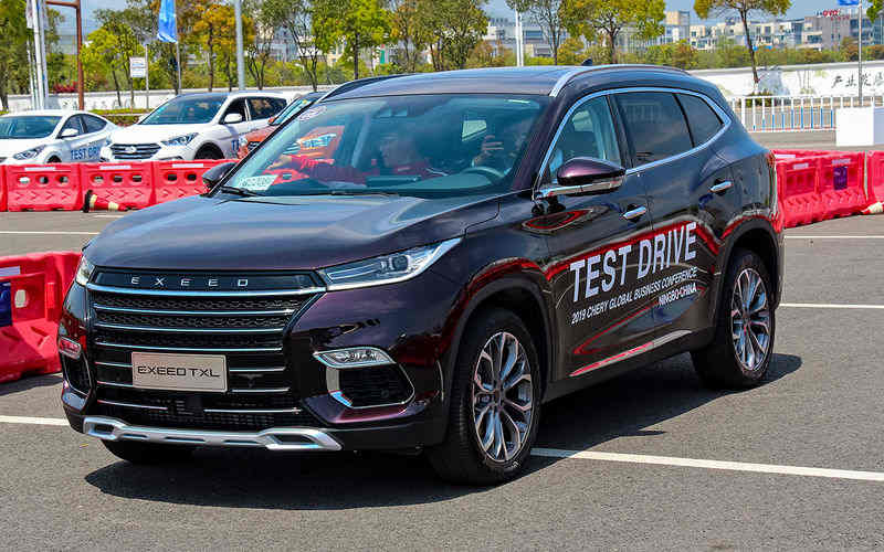 معرفی کوتاه محصولات جدید مدیران خودرو در آخرین سال قرن