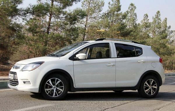 مقایسه جک J4 با لیفان X50: محصولاتی از دیار کرمان!