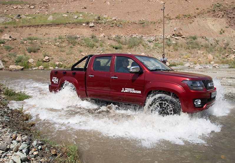 مقایسه پیکاپ آمیکو آسنا با تونلند ایران خودرو؛ فوق سنگین ها