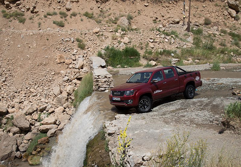 مقایسه پیکاپ آمیکو آسنا با تونلند ایران خودرو؛ فوق سنگین ها