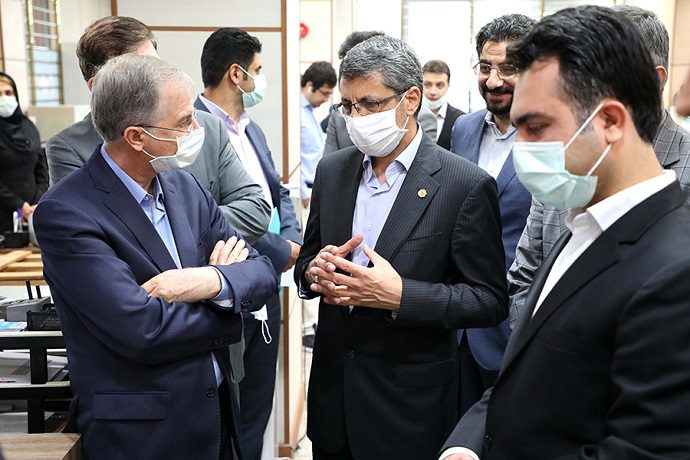 بازدید معاون اول رییس جمهور از دستاوردهای ایران خودرو