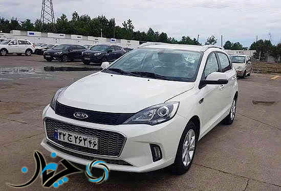 ام‌وی‌ام 315 پلاس با پلاک ملی در کشور دیده شد