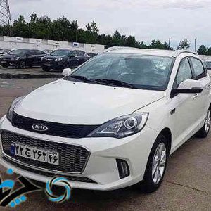 ام‌وی‌ام 315 پلاس با چه طیف رنگی در ایران تولید شده است؟