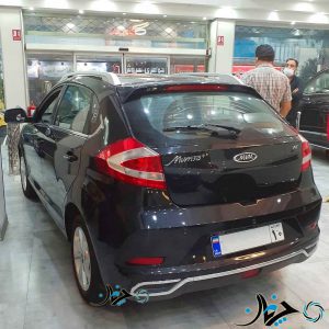 ام‌وی‌ام 315 پلاس با چه طیف رنگی در ایران تولید شده است؟