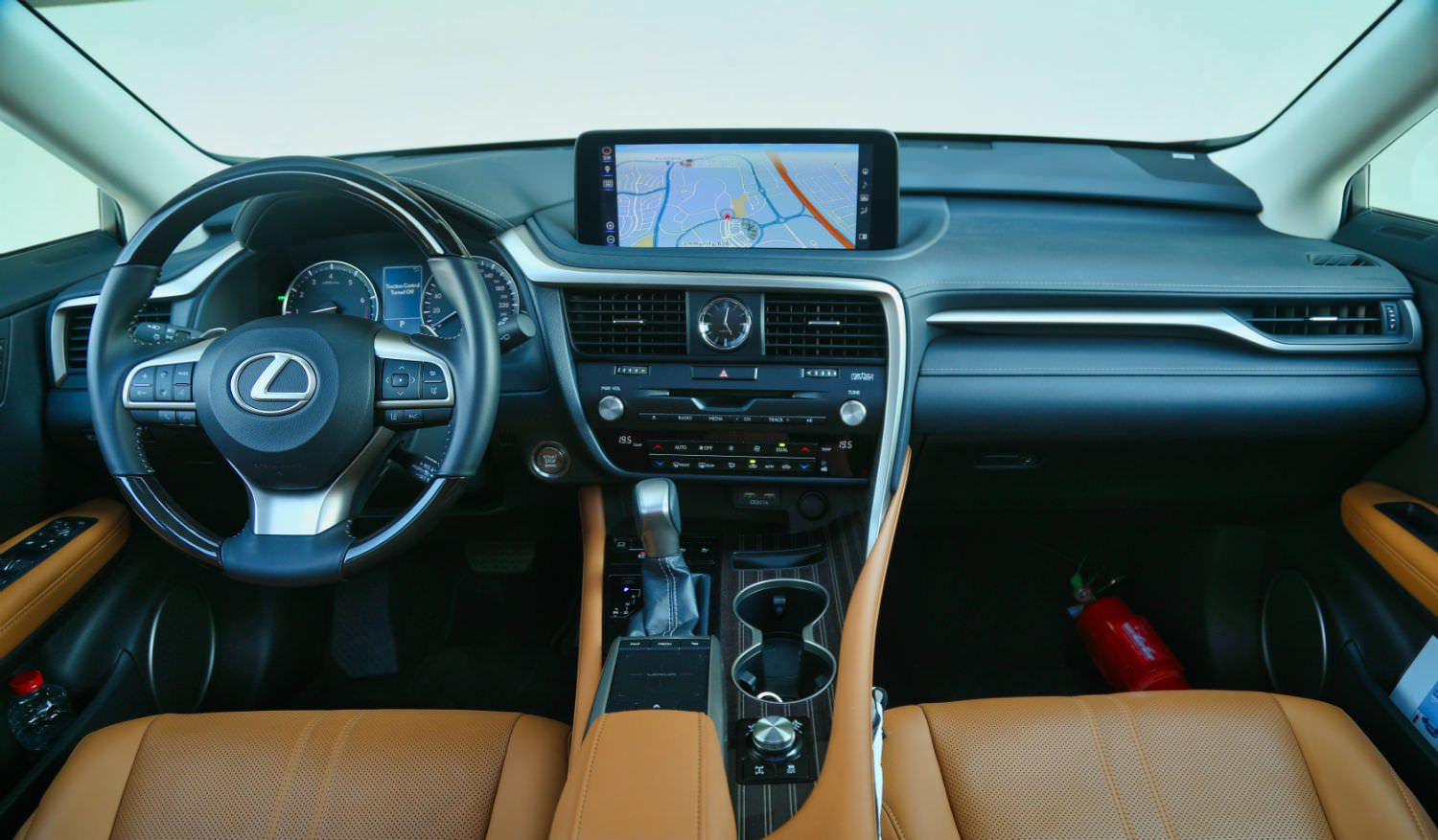 نگاهی کوتاه به خودرو لکسوس RX350 2020