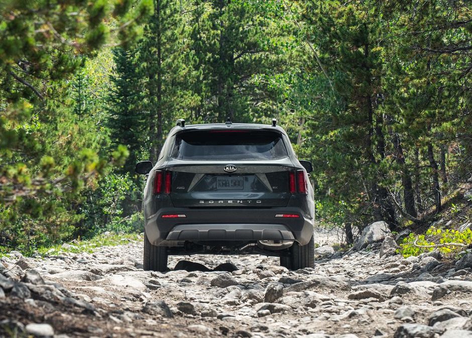کیا سورنتو 2022 با موتور پلاگین هیبرید معرفی شد